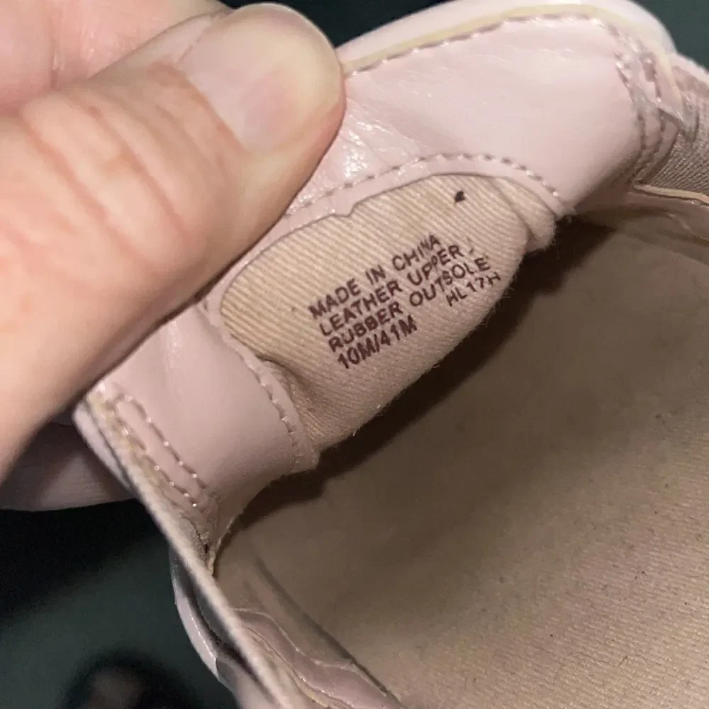 EUC WOMEN’S MICHAEL KORS TRENT SOFT PINK LEATHER SLIP ON SHOES SIZE 10
